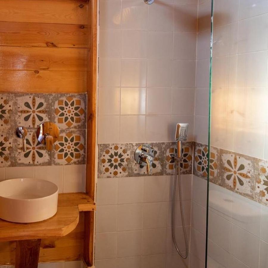 Northern Lake Lodge Izbat Ilyas المظهر الخارجي الصورة